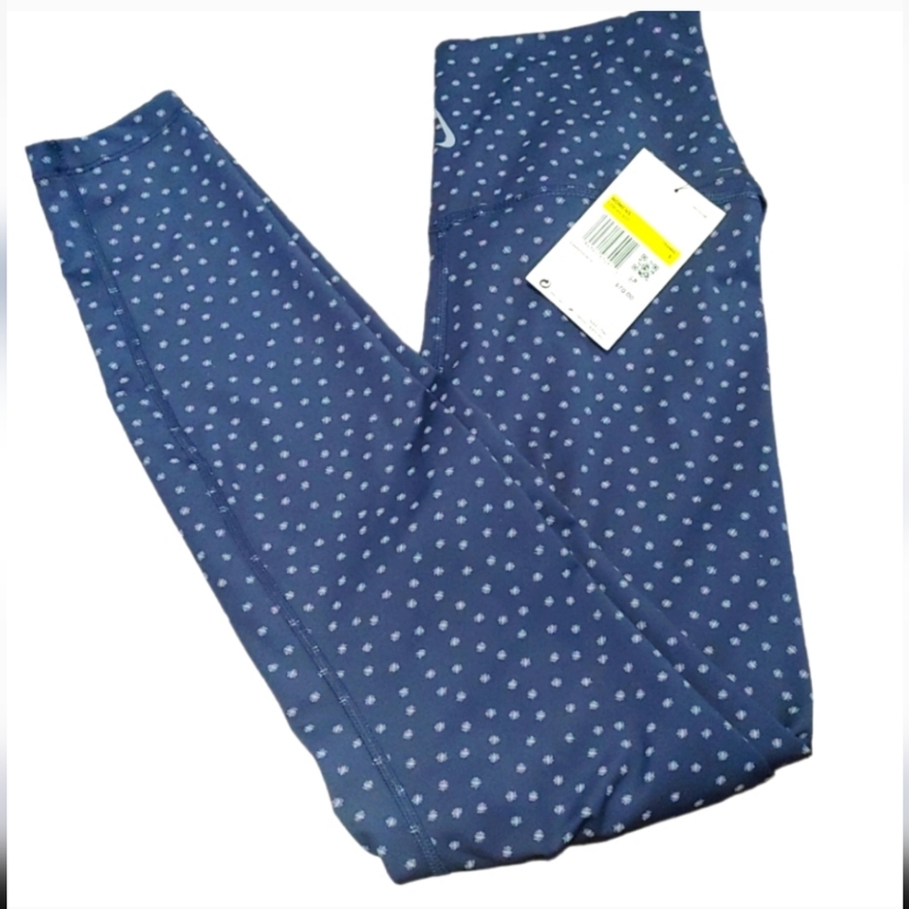 New with tags Nike yoga high waistes twisted leggings ladies size small